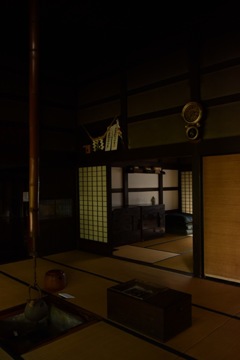 昔の喧噪を偲ぶ