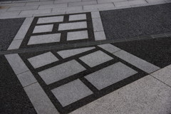 なぜまっすぐじゃないんだろう…？