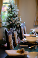 静かなクリスマスの食卓