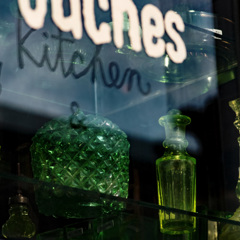 Vaseline Glass
