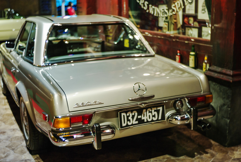 W113