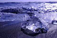 Diamond ice