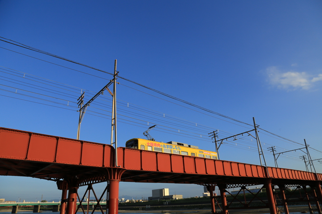 大和川鉄橋を渡る阪堺電車