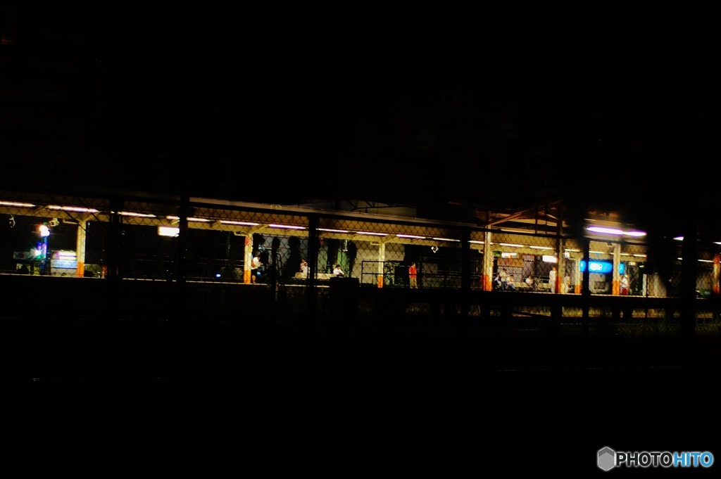 闇に現れる現実