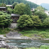 対岸の灯り