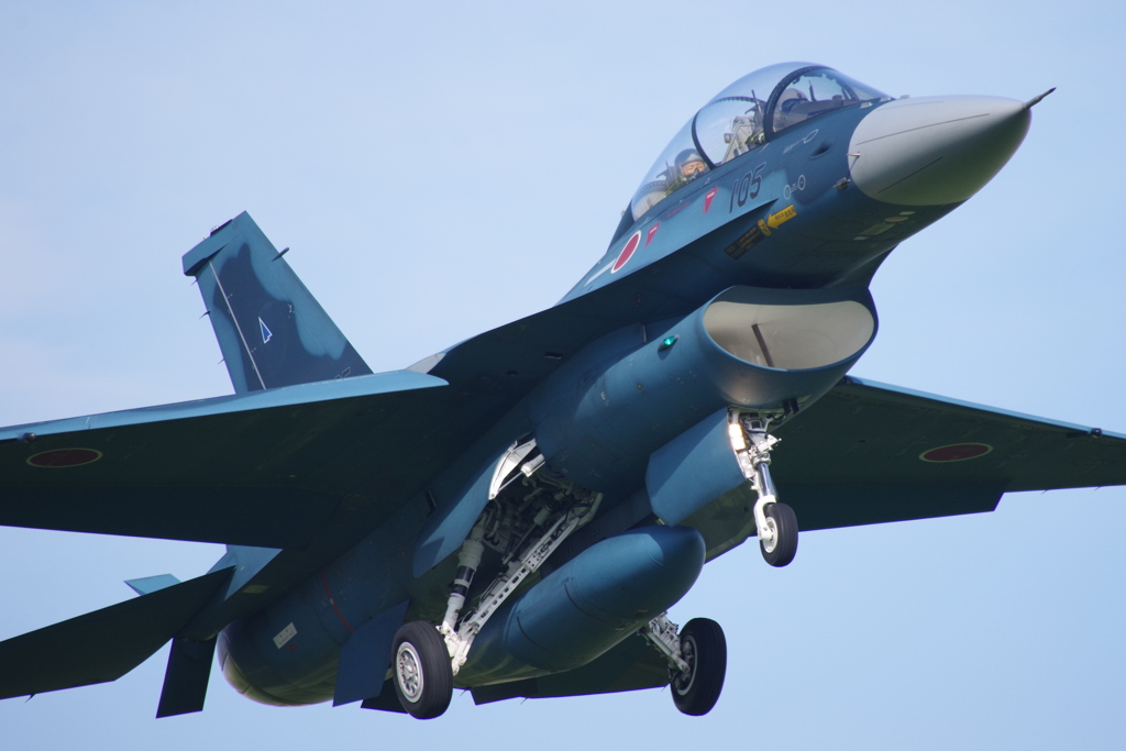 松島基地  着陸F-2B