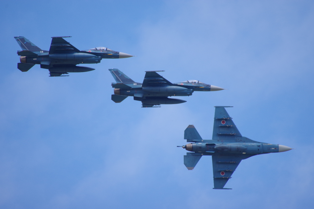 三沢基地航空祭 F2編隊飛行