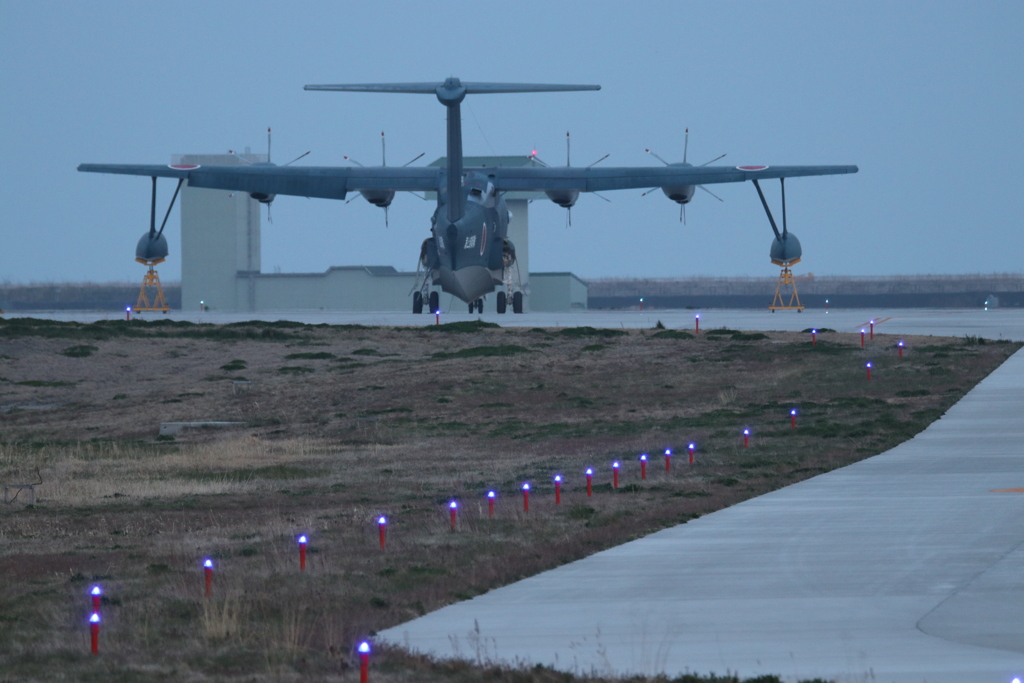 松島基地 飛行艇US-2 お泊まり