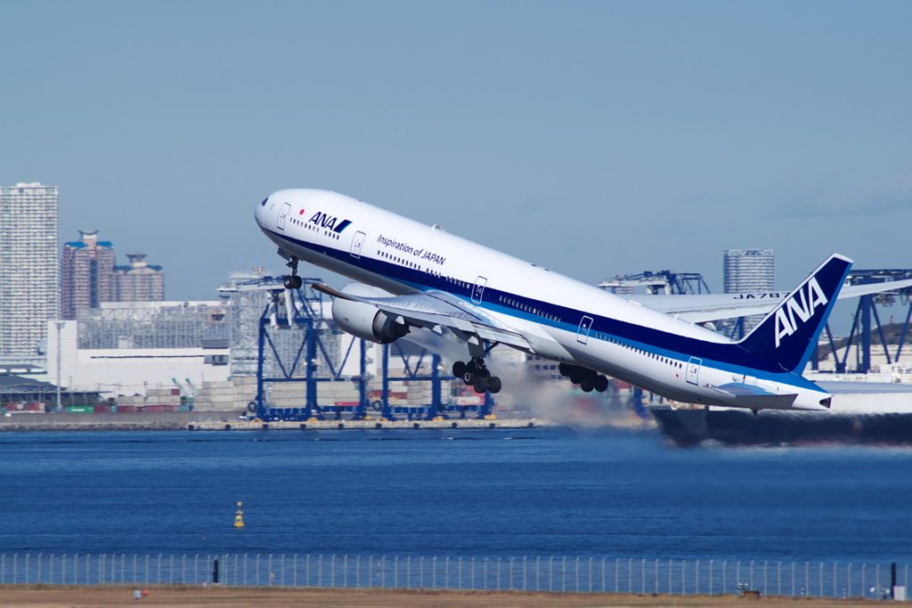 羽田空港　離陸