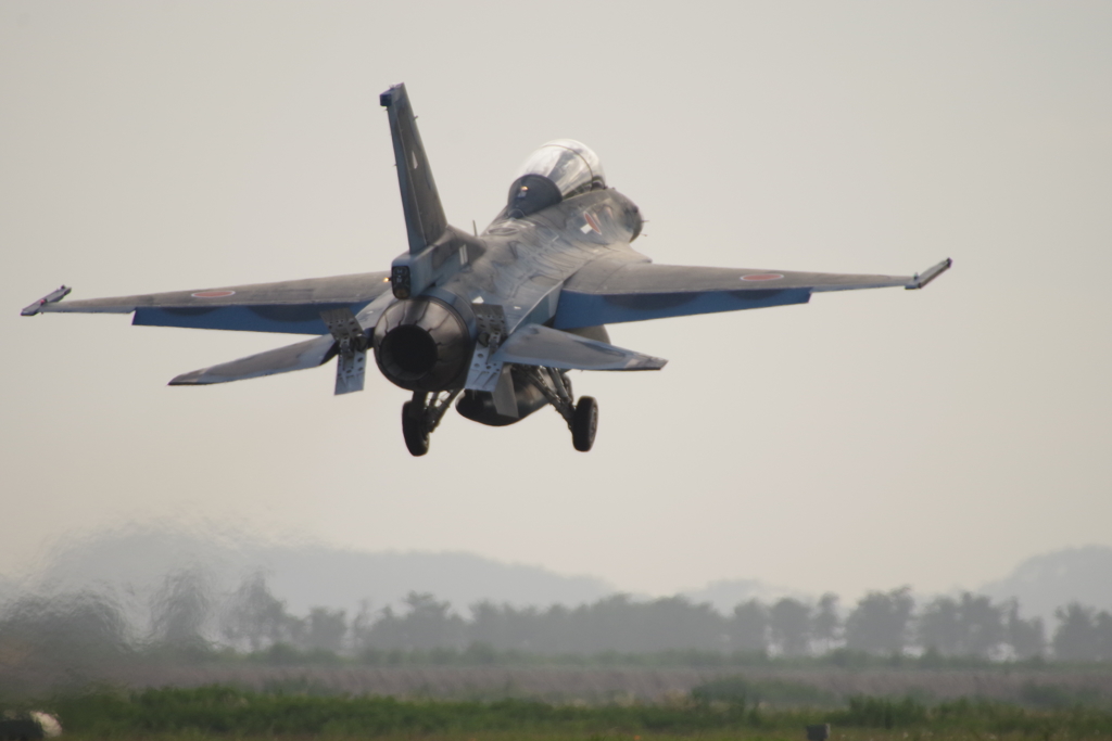 松島基地 着陸F-2B