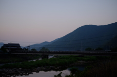 初夏の夜明け