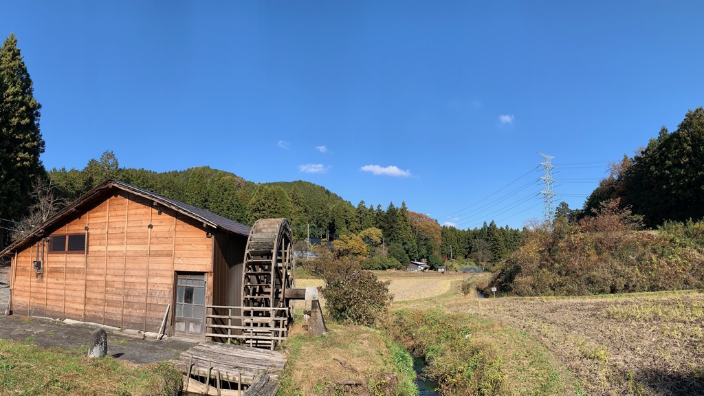 水車小屋のある風景