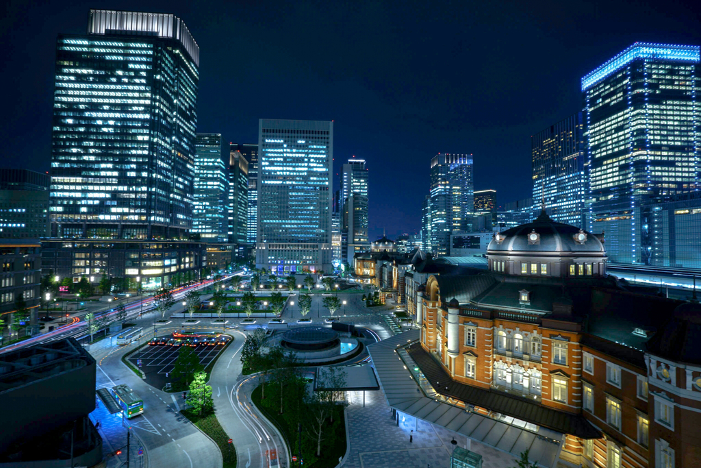 新東京駅前