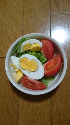 本日のサラダは双子です(^^)