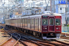7000系