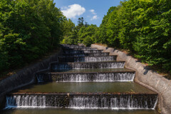 奥沢水源地 階段式溢流路