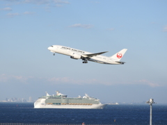 それぞれの出港