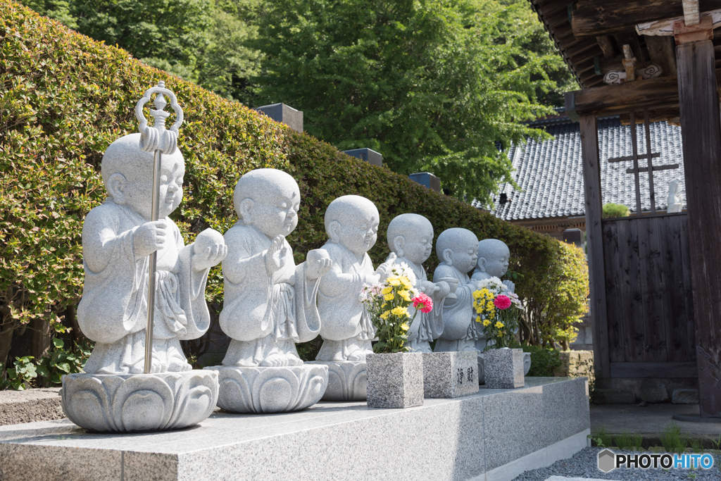 山形県鶴岡市加茂の少林寺にあるお地蔵さん