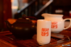 阿妹茶酒館にて