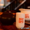 阿妹茶酒館にて