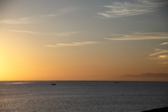 朝の海
