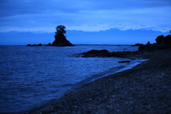 誰もいない海♬