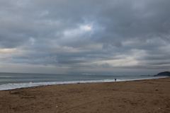 冬の浜の風景