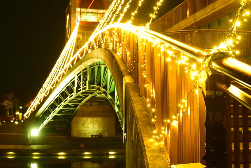 黄金色の橋