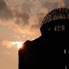 原爆ドームと夕日