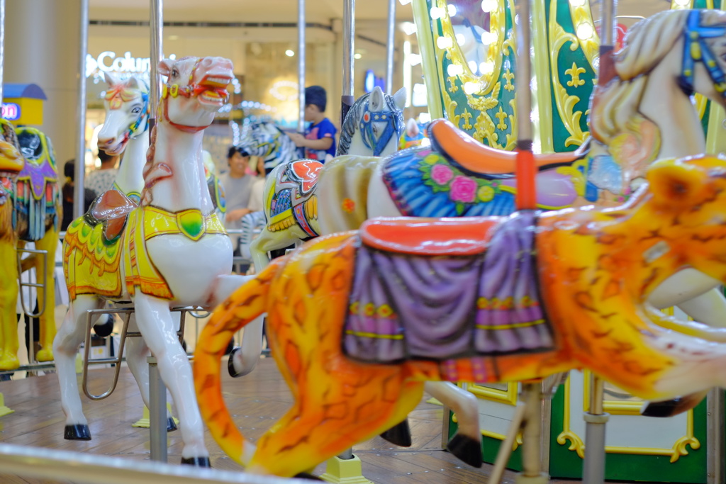 デパートの中の遊技場 2