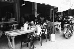 家族団らん　食事風景