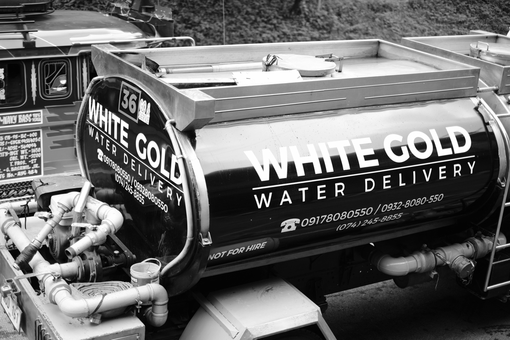 バキュームカーではありません。