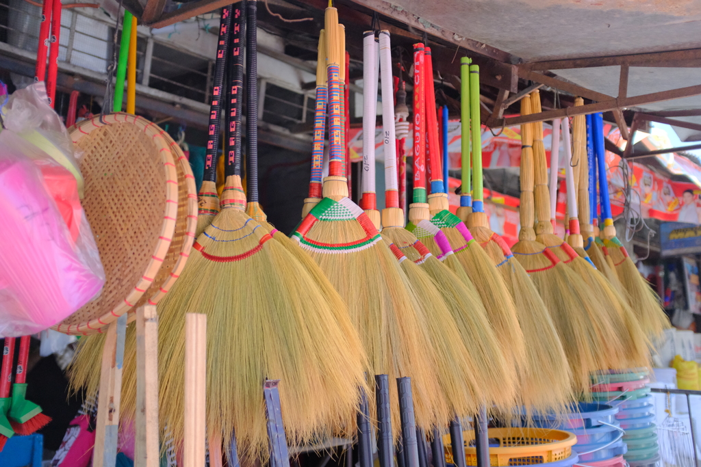 雑貨屋　吊り下げ販売 1