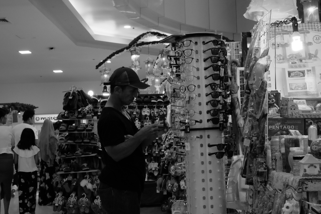 格安サングラスはいかが？