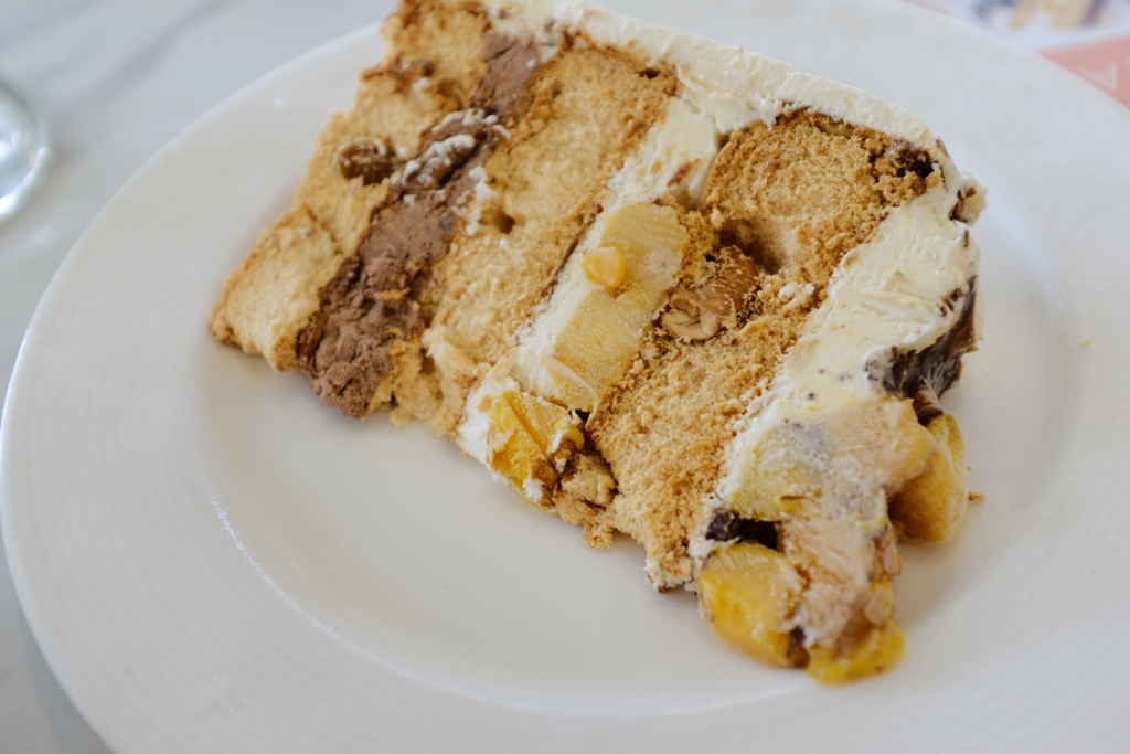 クリスマスケーキの味見